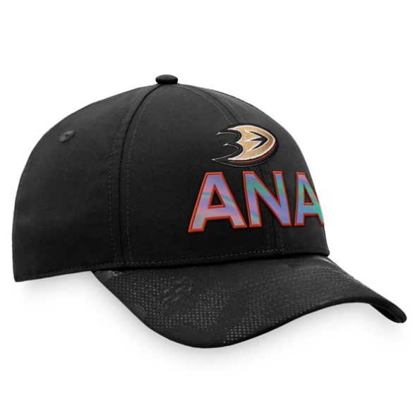 Anaheim-Ducks-Fanatics-Branded-Authentic-Pro-Team-Locker-Room-Justerbar-Keps-Svart.4