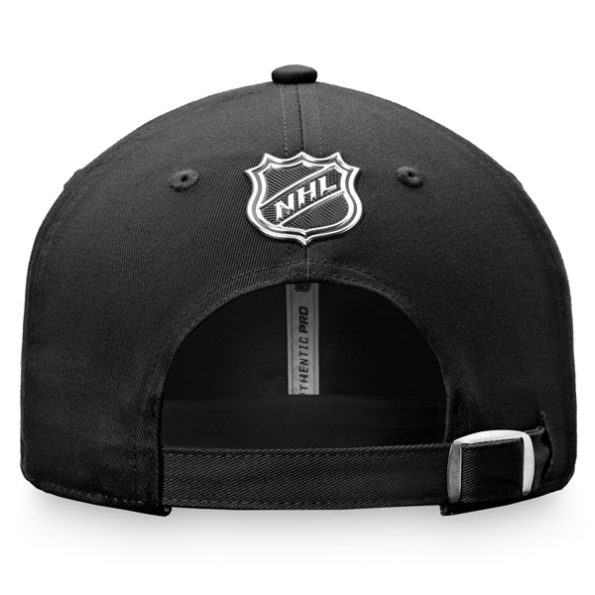 Boston-Bruins-Fanatics-Branded-Authentic-Pro-Locker-Room-Team-Justerbar-Keps-Svart.5